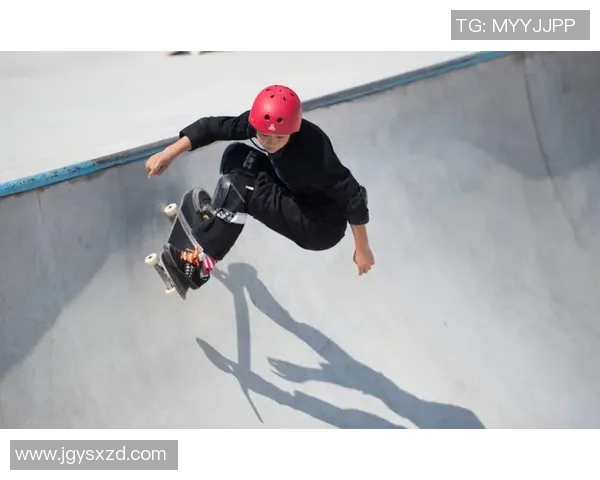 武汉滑板队与上海滑板队赛后复盘意识对比分析与启示